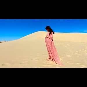 Thigh high slit lace maternity dress for photoshoot